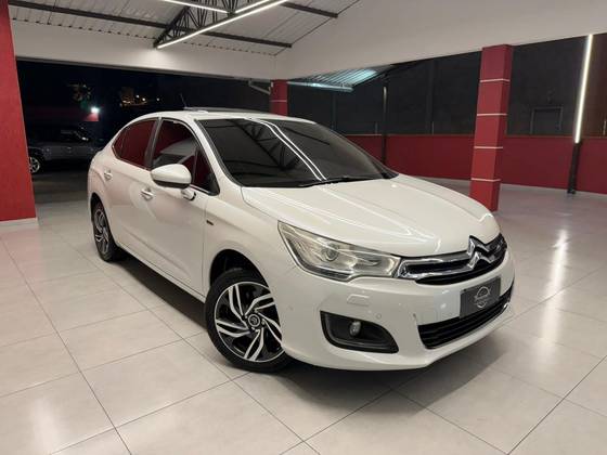 CITROËN C4 LOUNGE 1.6 EXCLUSIVE 16V TURBO GASOLINA 4P AUTOMÁTICO CITROËN C4 LOUNGE 1.6 EXCLUSIVE 16V TURBO GASOLINA 4P AUTOMÁTICO